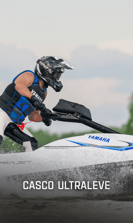 Facilidade de Pilotagem com Sistema RiDE® e Auto Trim