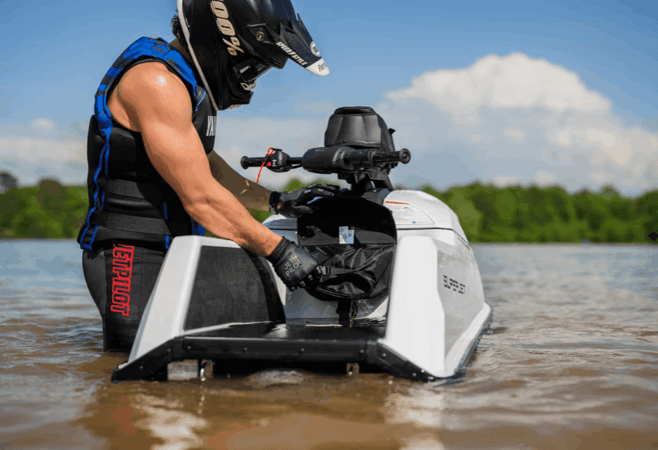 SURPREENDENTEMENTE LENDÁRIO